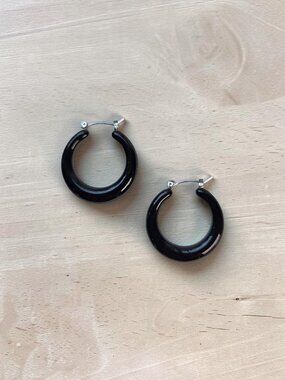 Chunky Black Retro Hoop Earrings Lightweight Pierced